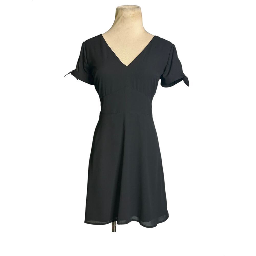 Abercrombie & Fitch black short sleeves A line mini skirt size XXS - Picture 9 of 15